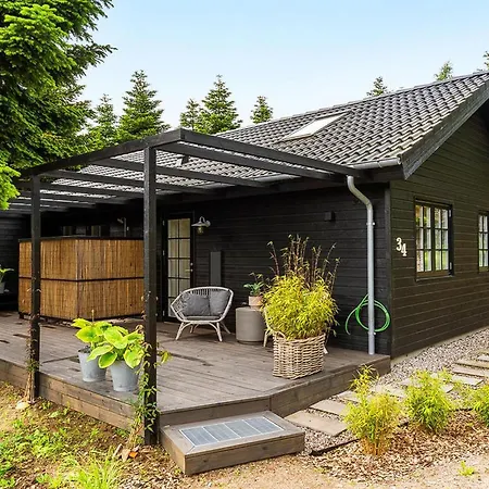 3 Bedroom Pet Friendly In Sydals Sarup