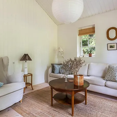 3 Bedroom Pet Friendly In Sydals *