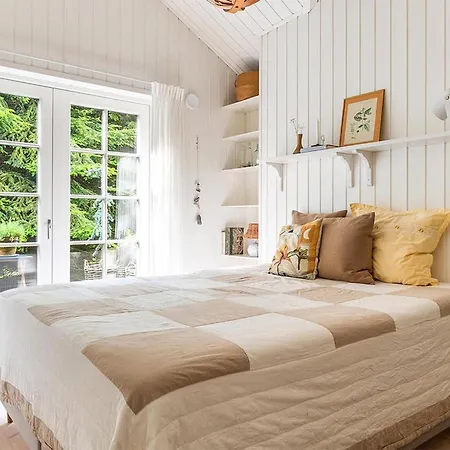 Feriehus 3 Bedroom Pet Friendly In Sydals *